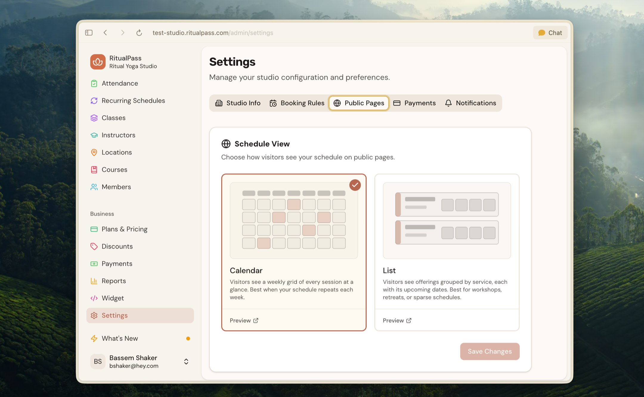 Public Pages settings tab with Calendar and List schedule view options
